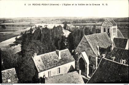 CPA La Roche Posay L Eglise et la Vallee de la Creuse
