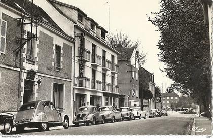 CPSM La Roche Posay-les-Bains Hôtel de l'Esplanade