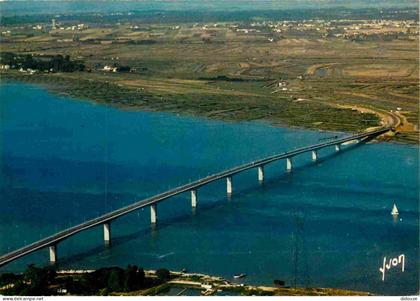 17 - La Tremblade - Le Nouveau Pont sur la Seudre qui relie La Tremblade à Marennes - Vue aérienne - CPM - Voir Scans Re