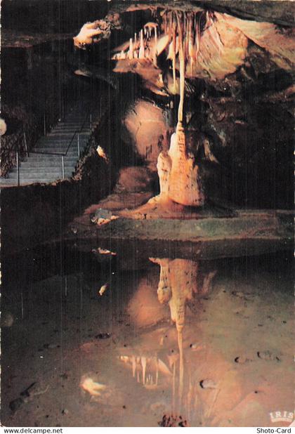 46 LACAVE LES GROTTES DE LACAVE