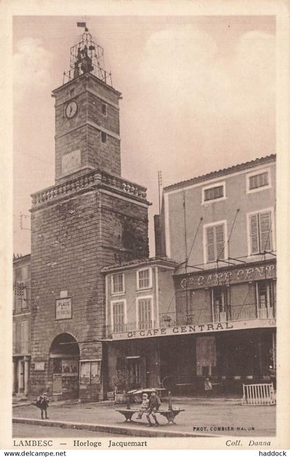 LAMBESC : HORLOGE JACQUEMART