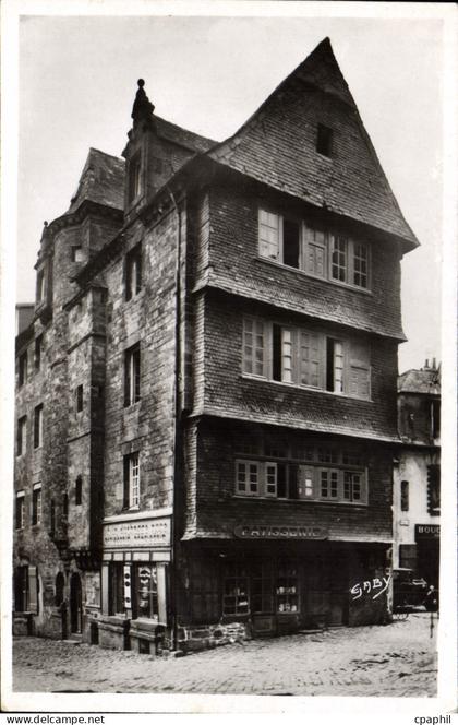 CPA Landerneau Maison De La Duchesse Anne