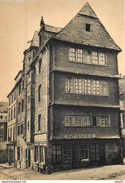 CPM Landerneau Maison de la Duchesse Anne