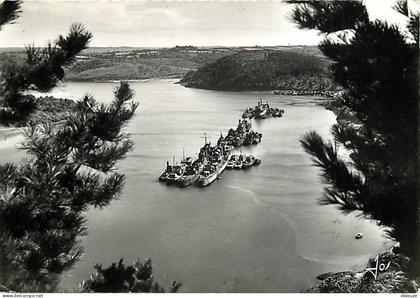Carte Postale - 29 - Landevennec - Le passage de Térenez, vu de Landévennec - Bateaux - CPSM grand format - Voir Scans R