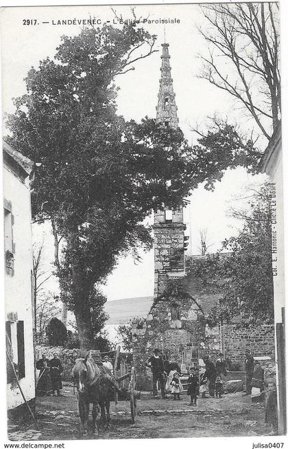LANDEVENNEC (29) église paroissiale attelage belle animation