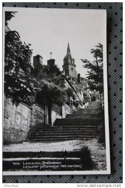CPSM  : LANNION ESCALIER PITTORESQUE > COTE D'ARMOR 22