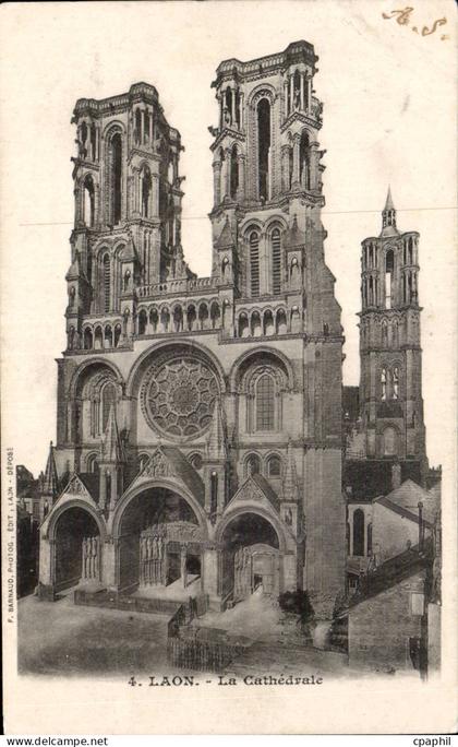 Laon - La Cathedrale - CPA