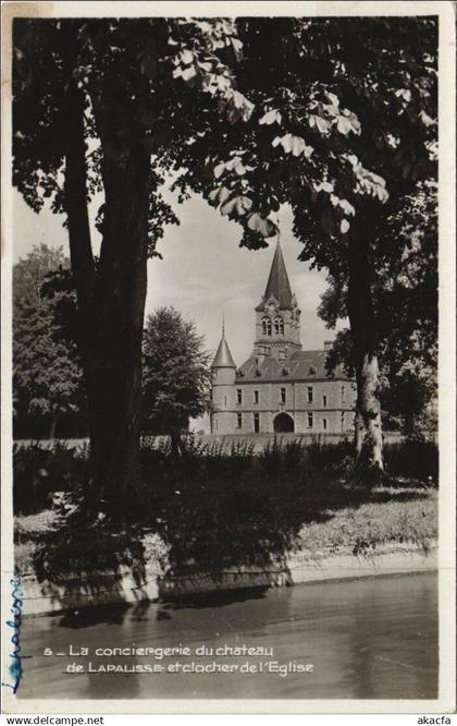 CPA LAPALISSE Conciergerie du Chateau Lapalisse - Clocher de l'Eglise (1200777)