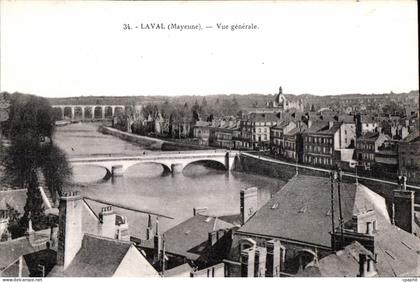 CPA Laval (Mayenne) Vue Generale
