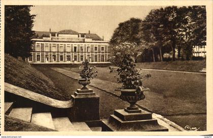 CPA Le Cateau Jardin Public Le Palais Fenelon