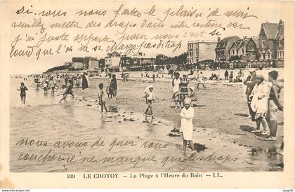 CPA Le Crotoy la plage a l'Heure du Bain
