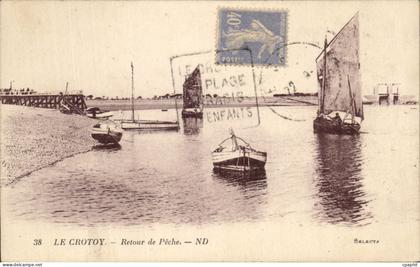 CPA Le Crotoy Retour de Peche Bateau