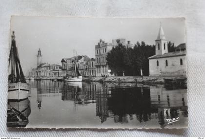 Cpsm, Le Grau du Roi, le canal et l'église, Gard 30
