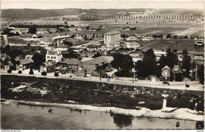 CPA LE MANOIR Vue Generale - prise de la Seine (1149859)