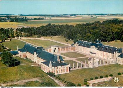 CPM Manoir Normand Le Neubourg (Eure) Le chateau du Champ de bataille