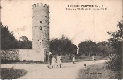 25-7056 : LE PLESSIS-TREVISE