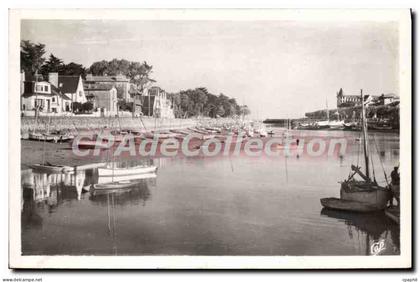 CPA Le Pouliguen Le Port de la Baule au Pouliguen