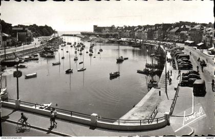 CPM Pouliguen Le Port de La Baille et du Pouliguen