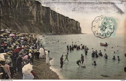 Le Treport - La Plage - CPA