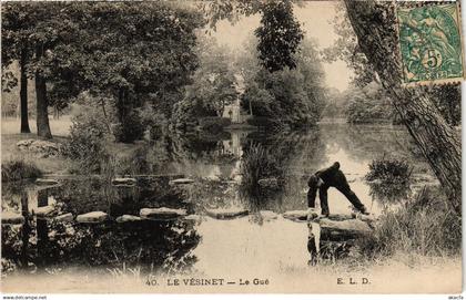 CPA LE VESINET Le Gue (1385289)