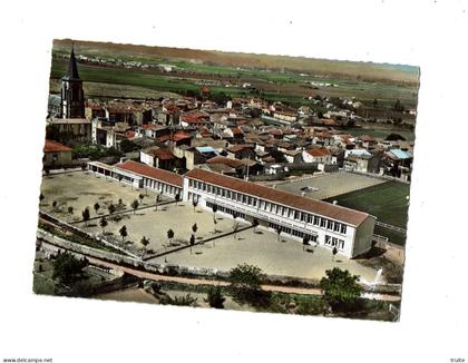 LEMPDES VUE AERIENNE LE GROUPE SCOLAIRE