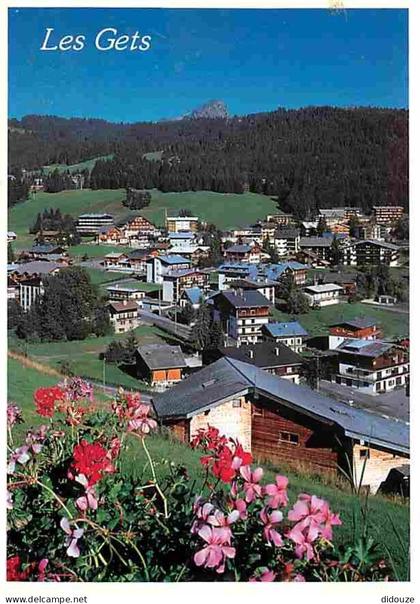 74 - Les Gets - Vue Générale - Fleurs - CPM - Voir Scans Recto-Verso