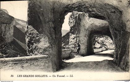 CPA Les Grands Goulets Un Tunnel