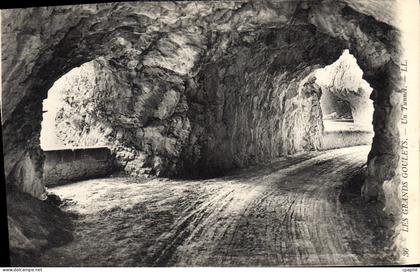 CPA Les Grands Goulets Un Tunnel