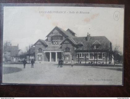 LOMME-    salle de réunion