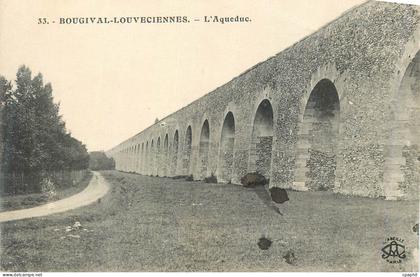 CPA Bougival Louveciennes L'Aqueduc