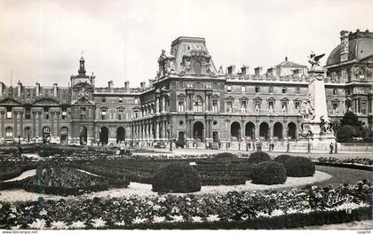 CPM Paris le Louvre