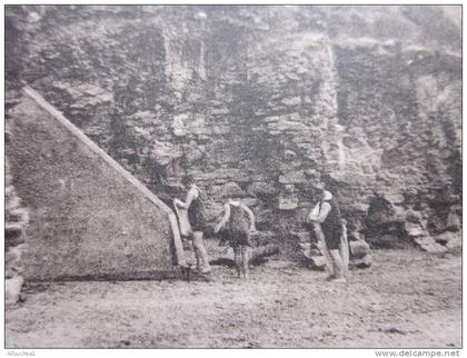 CPA.:LUC SUR MER -les falaises département du Calvados et la région basse normandie