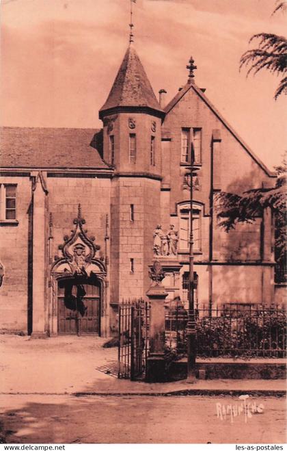 85 LUCON EVECHE DE LUCON