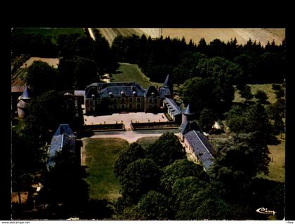 86 - LUSIGNAN - chateau