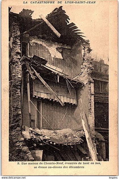 69 - LYON - La Catastrophe de Lyon Saint Jean - N°9