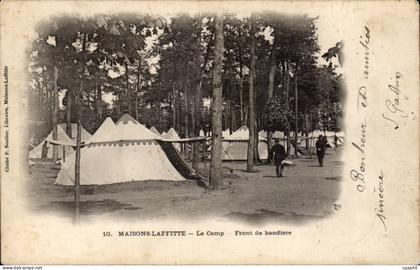 CPA Maisons LAffitte Le camp Front de bandiere