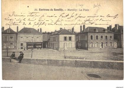 MARCILLY .... LA PLACE