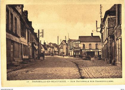 Carte Postale ancienne de  MARSEILLE en BEAUVAISIS - Rue nationale sur Grandvilliers