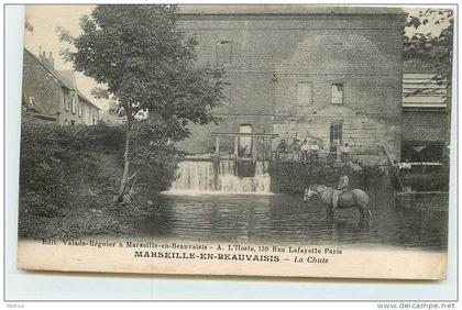 MARSEILLE EN BEAUVAISIS    -   La Chute.