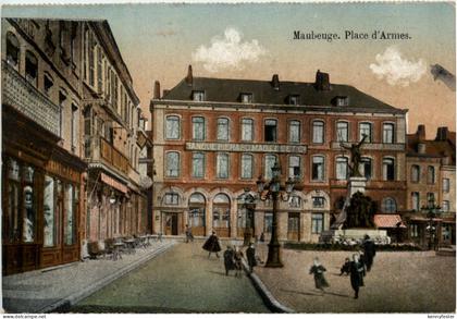 Maubeuge - Place d Armes