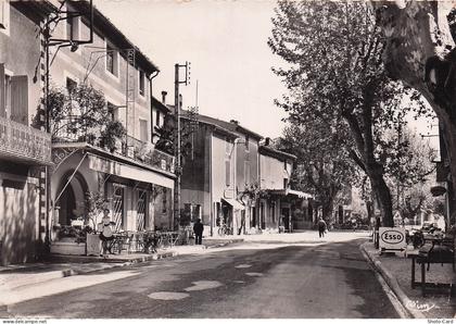84 MAZAN LE COURS