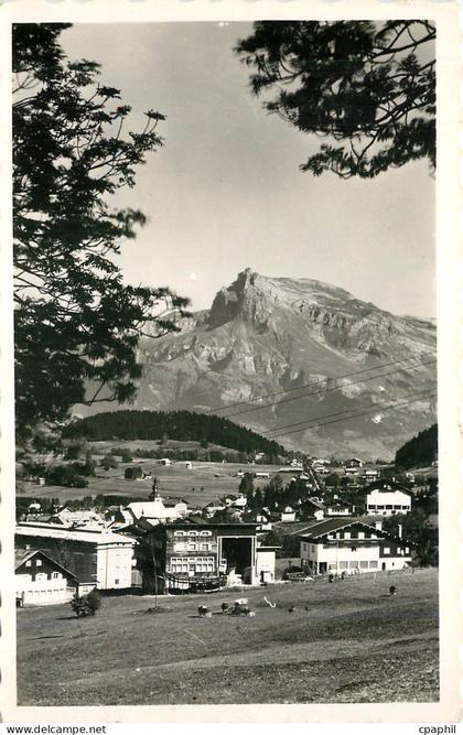 CPM Megeve et l'Aiguille de Varan