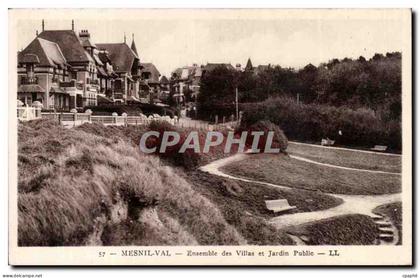 CPA Mesnil Val Ensemble des villas et jardin public