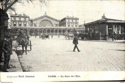 CPA Paris La Gare de L'Est