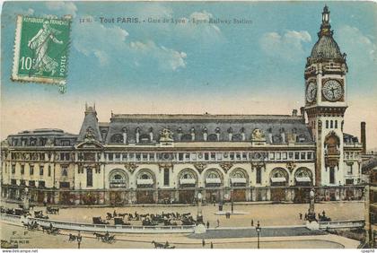 CPA Tout Paris Gare de Lyon