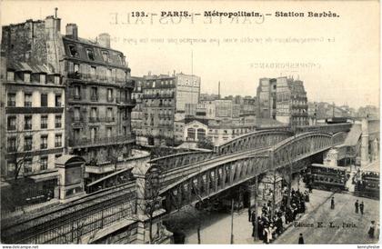 Paris - Metropolitain - Station Barbes