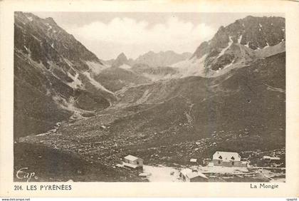 CPA Les Pyrenees La Mongie