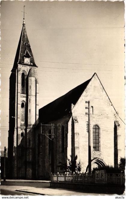 CPA MILLY-la-FORET - L'Église (385060)
