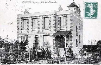 D89 - MONETEAU - BELLE VUE ANIMEE DE LA VILLA  " LA TOURNELLE "