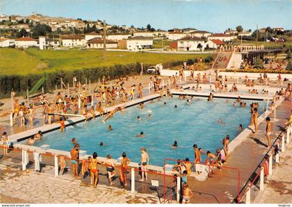MONFLANQUIN     PISCINE